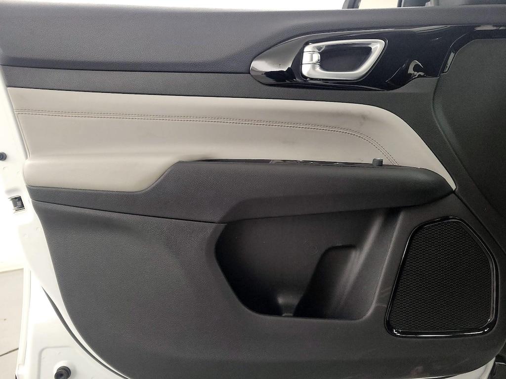 used 2022 Jeep Compass car, priced at $21,998