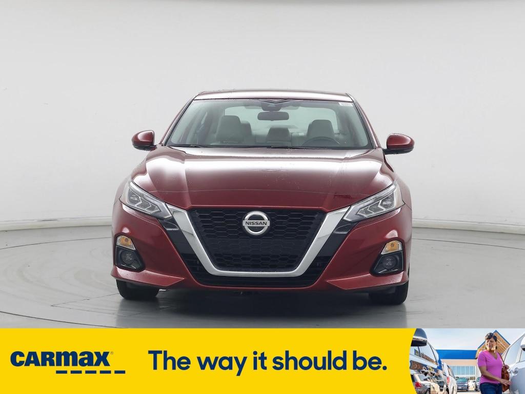 used 2022 Nissan Altima car, priced at $24,998