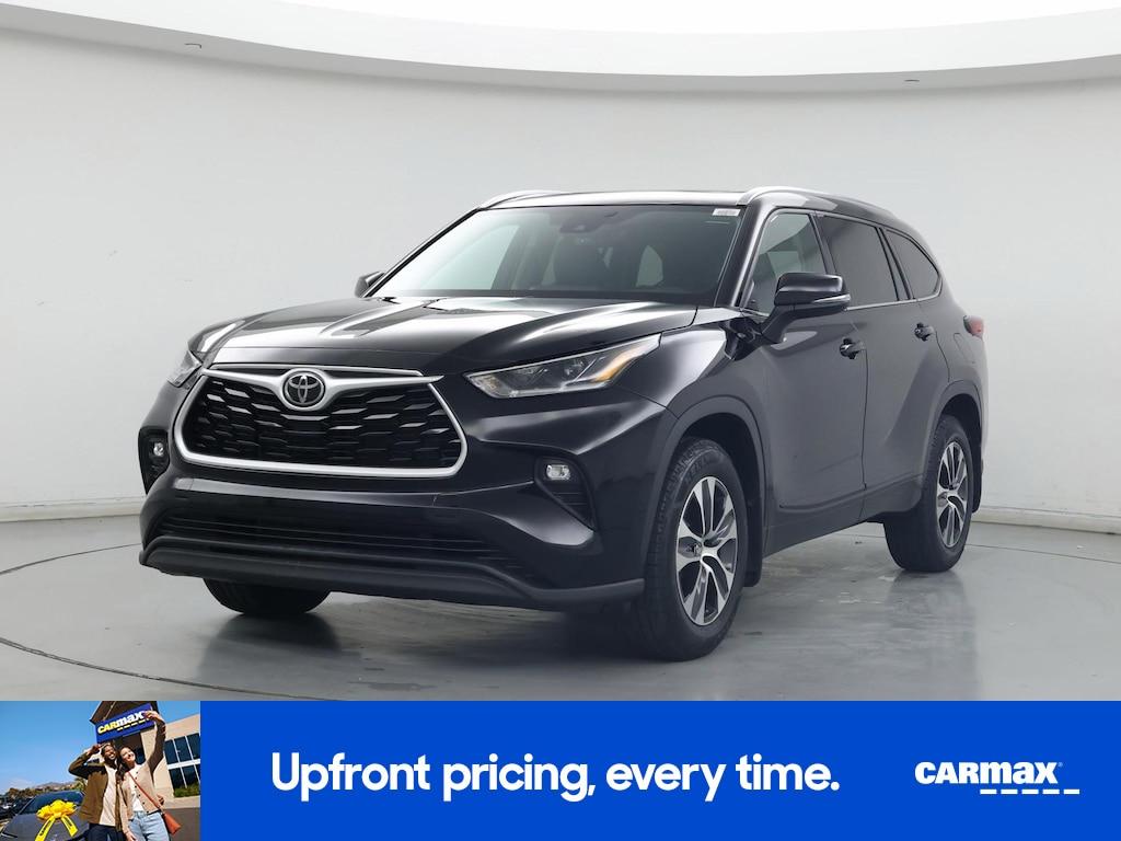 used 2021 Toyota Highlander car, priced at $28,998