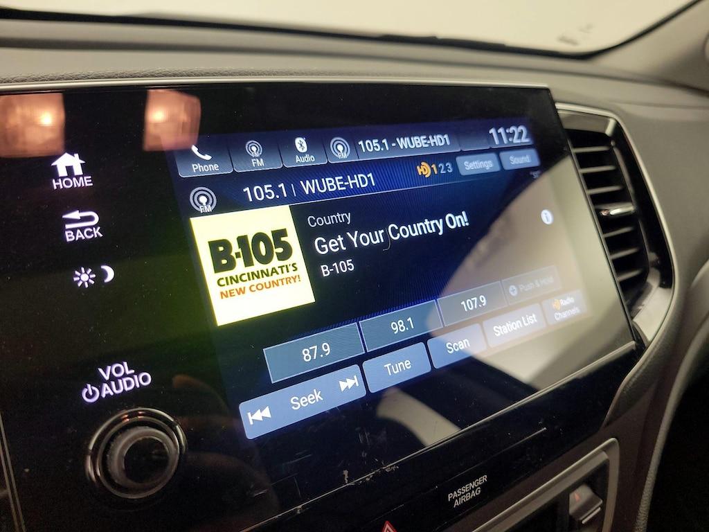 used 2022 Honda Pilot car, priced at $33,998