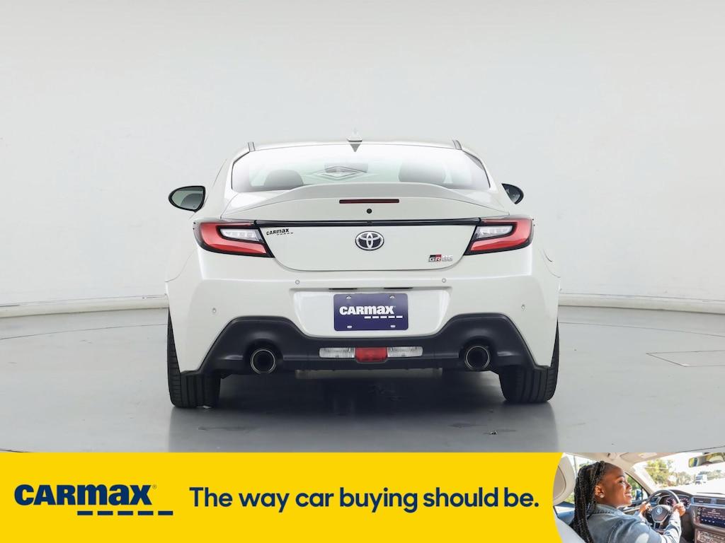 used 2023 Toyota GR86 car, priced at $35,998