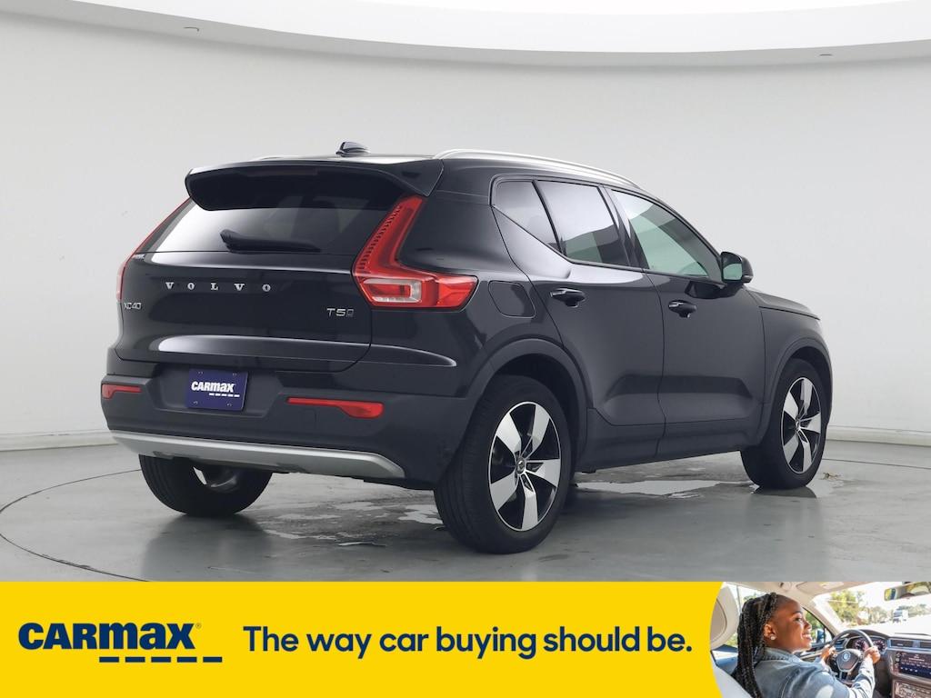 used 2022 Volvo XC40 car, priced at $30,998