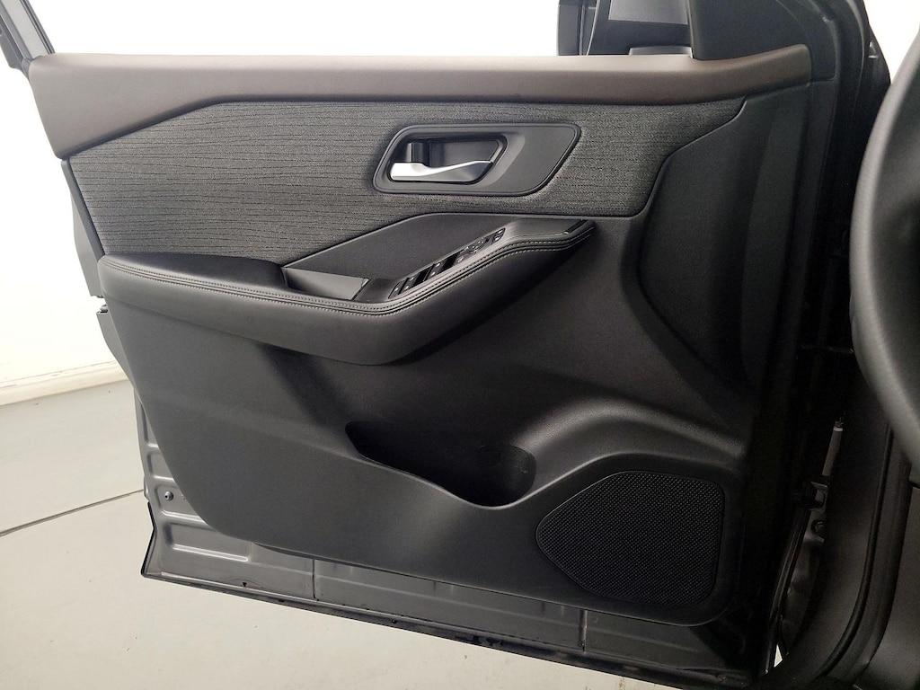 used 2023 Nissan Rogue car, priced at $21,998