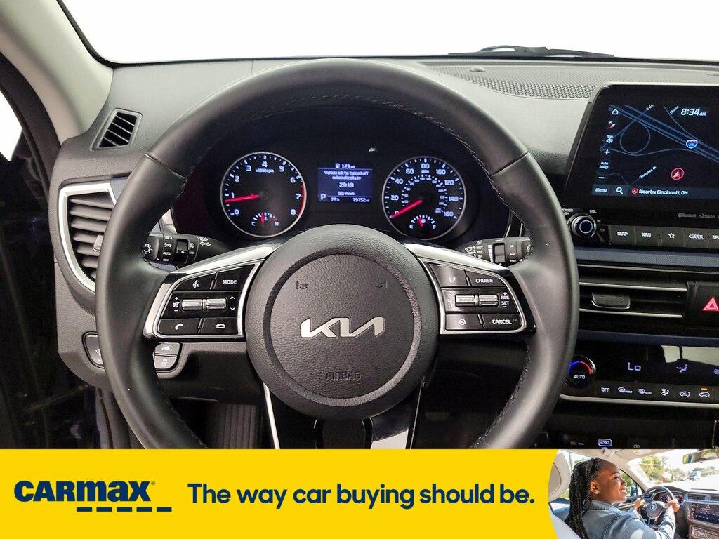 used 2023 Kia Seltos car, priced at $23,998