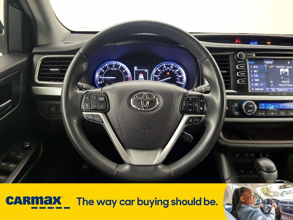 used 2019 Toyota Highlander car, priced at $28,998
