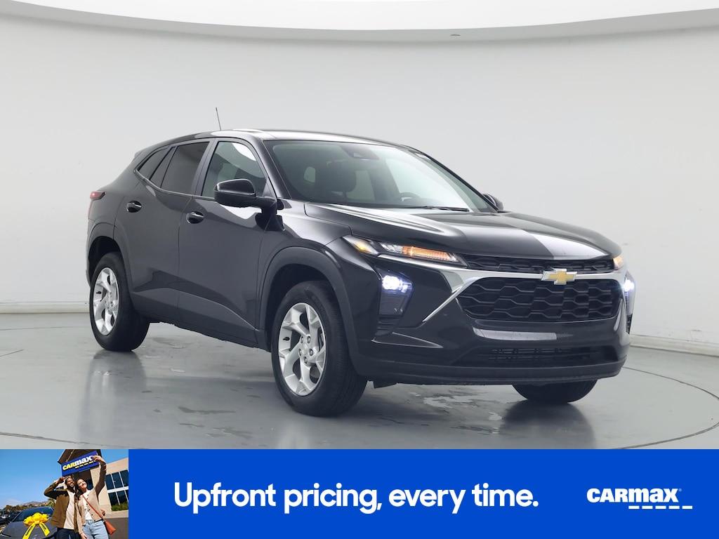 used 2025 Chevrolet Trax car, priced at $25,998