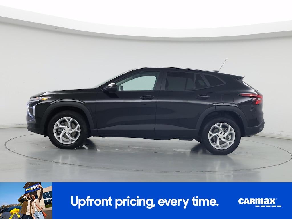 used 2025 Chevrolet Trax car, priced at $25,998