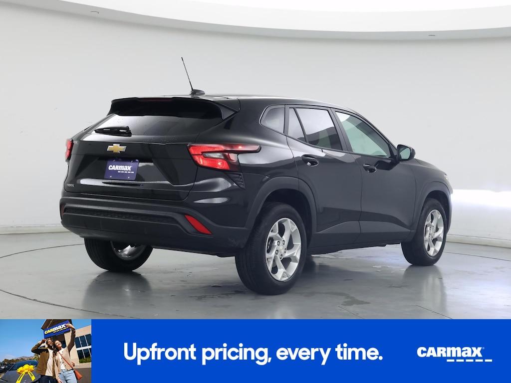 used 2025 Chevrolet Trax car, priced at $25,998
