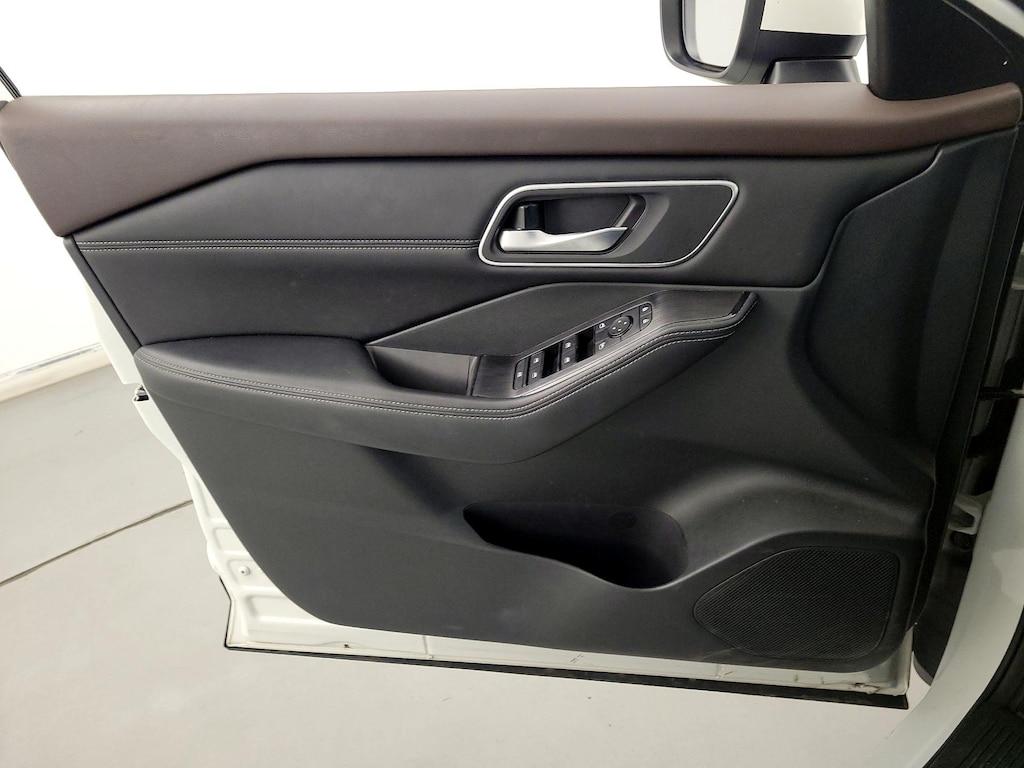 used 2021 Nissan Rogue car, priced at $23,998