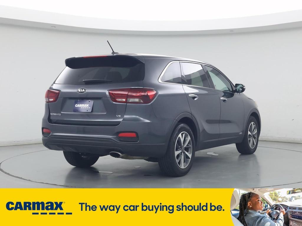 used 2020 Kia Sorento car, priced at $22,998