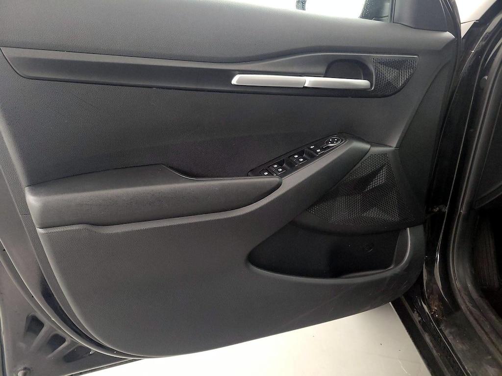 used 2023 Kia Seltos car, priced at $21,998