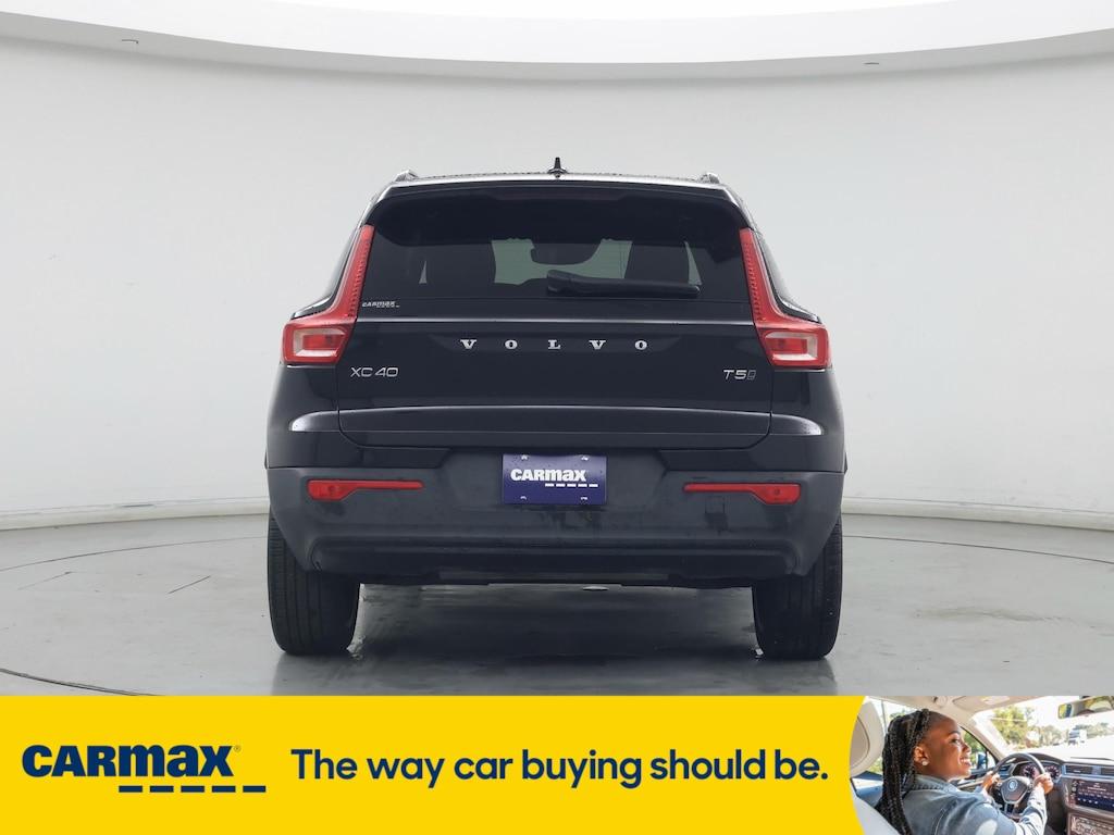 used 2021 Volvo XC40 car, priced at $32,998