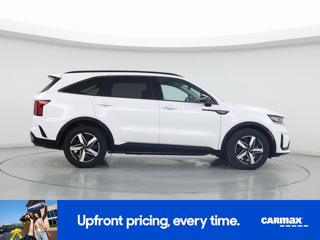 used 2023 Kia Sorento car, priced at $28,998