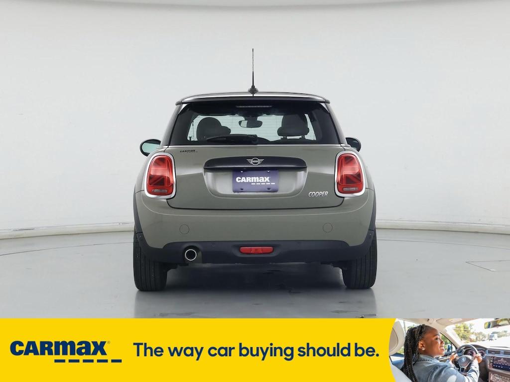 used 2021 MINI Hardtop car, priced at $22,998