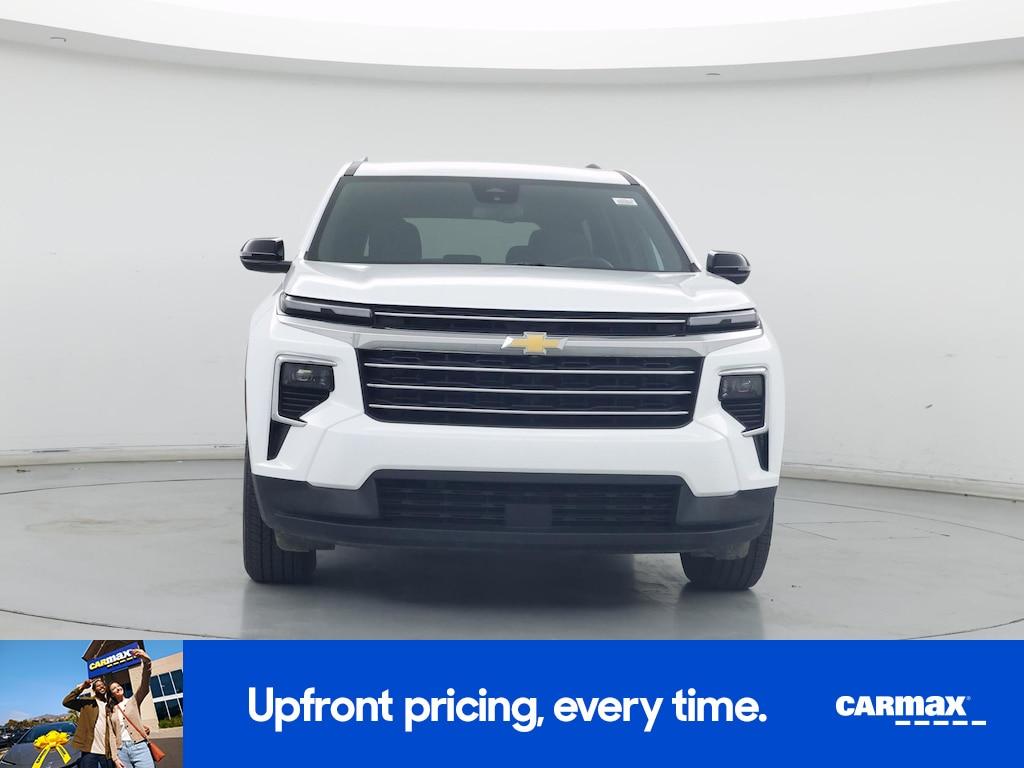 used 2025 Chevrolet Traverse car, priced at $37,998