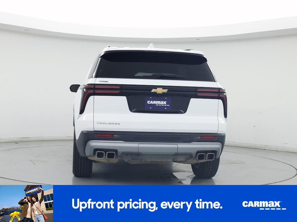 used 2025 Chevrolet Traverse car, priced at $37,998