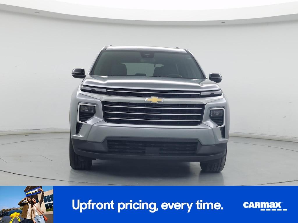 used 2025 Chevrolet Traverse car, priced at $38,998