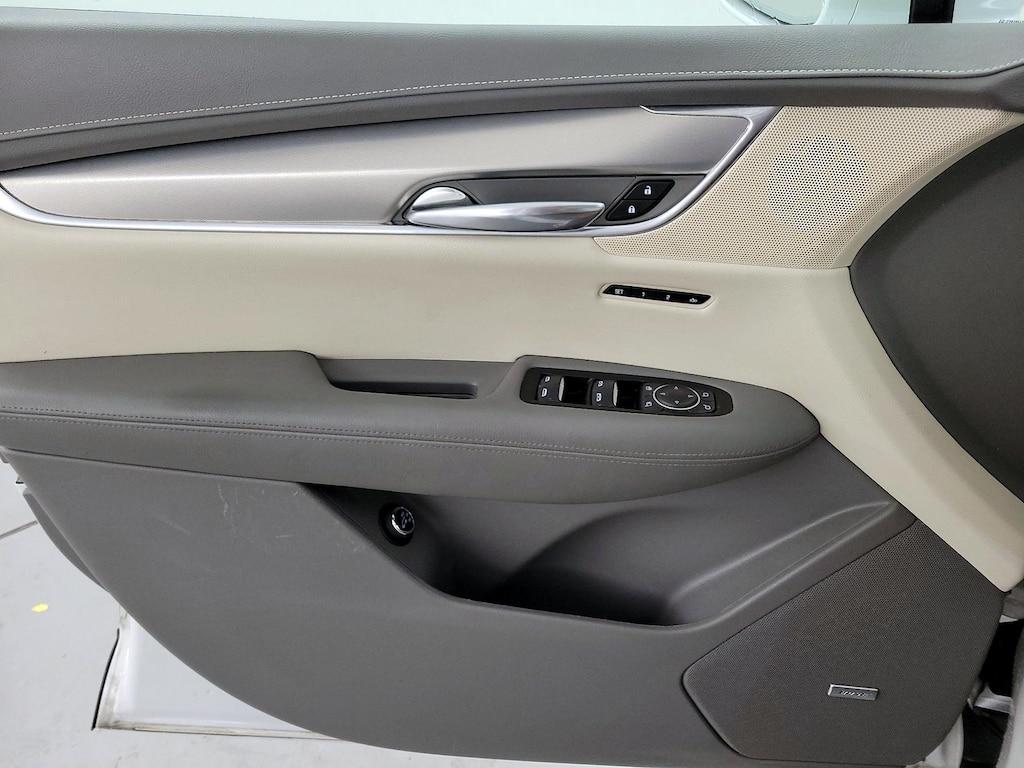 used 2017 Cadillac XT5 car, priced at $20,998