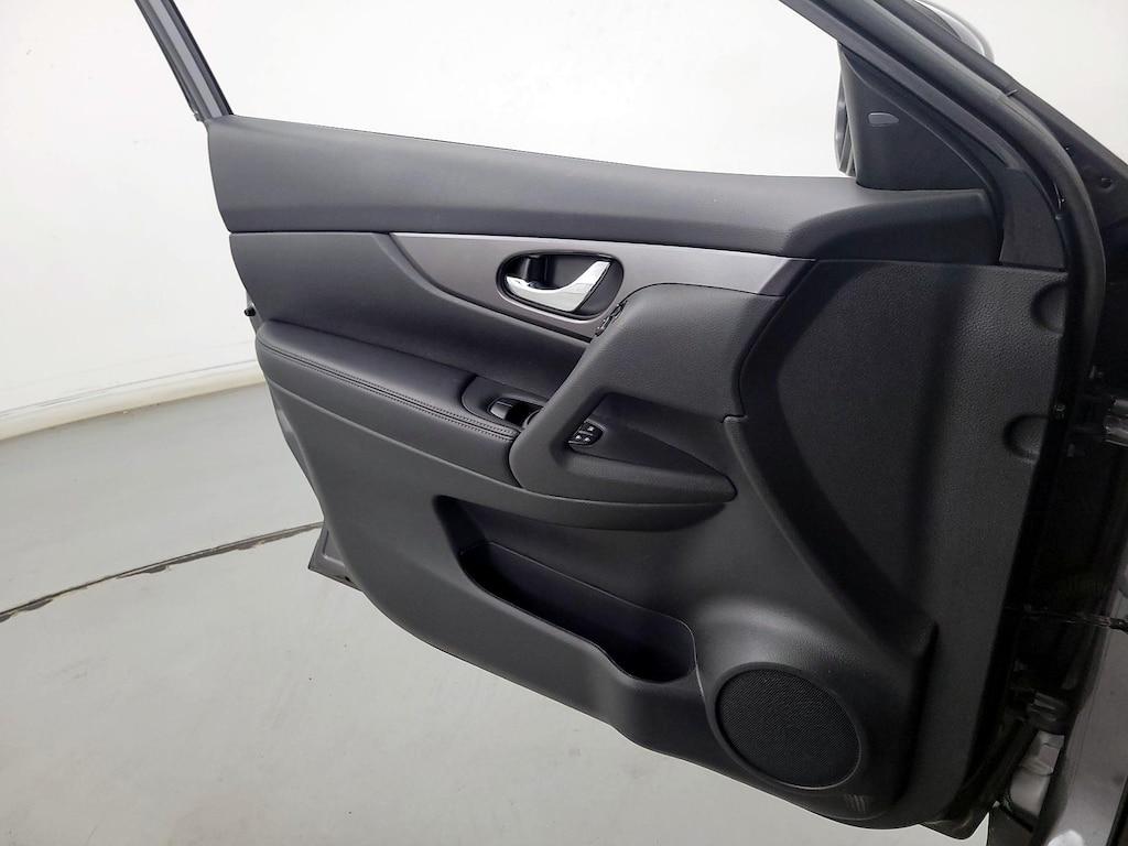 used 2016 Nissan Rogue car, priced at $14,998