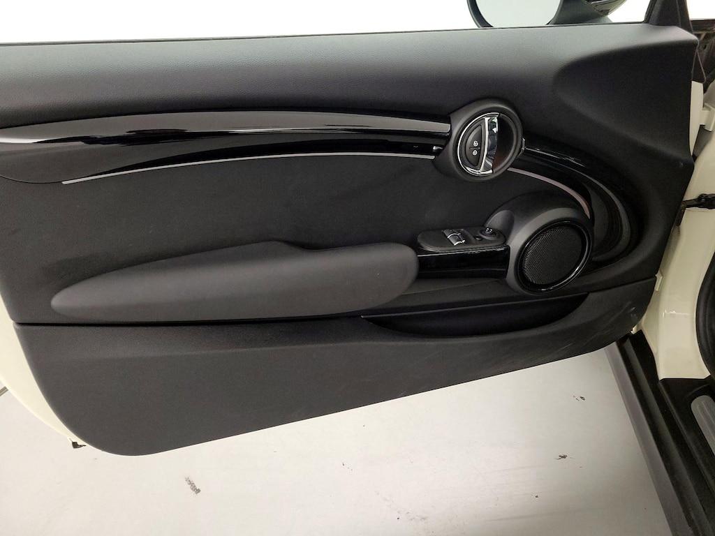 used 2023 MINI Hardtop car, priced at $27,998