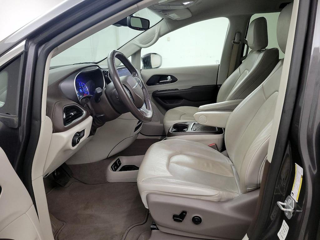 used 2021 Chrysler Pacifica Hybrid car, priced at $26,998