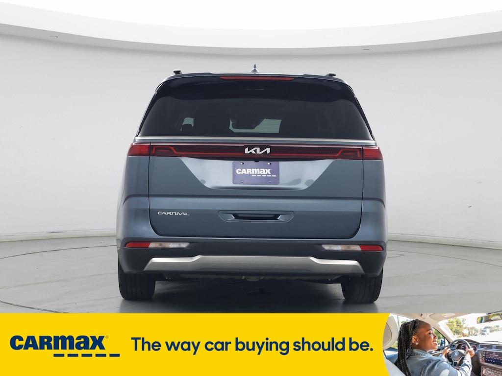 used 2024 Kia Carnival car, priced at $51,998
