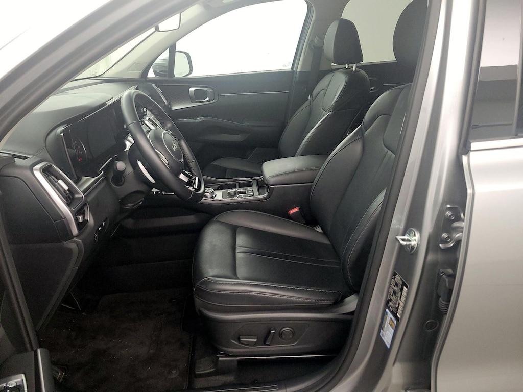 used 2022 Kia Sorento Hybrid car, priced at $32,998
