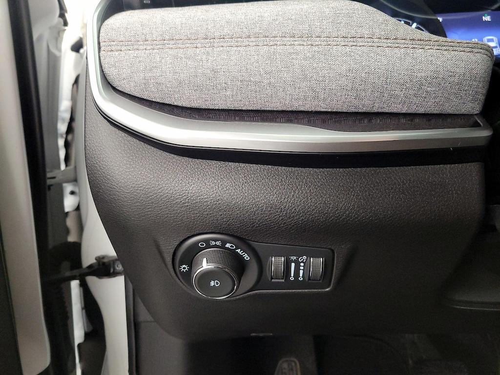 used 2022 Jeep Compass car, priced at $23,998