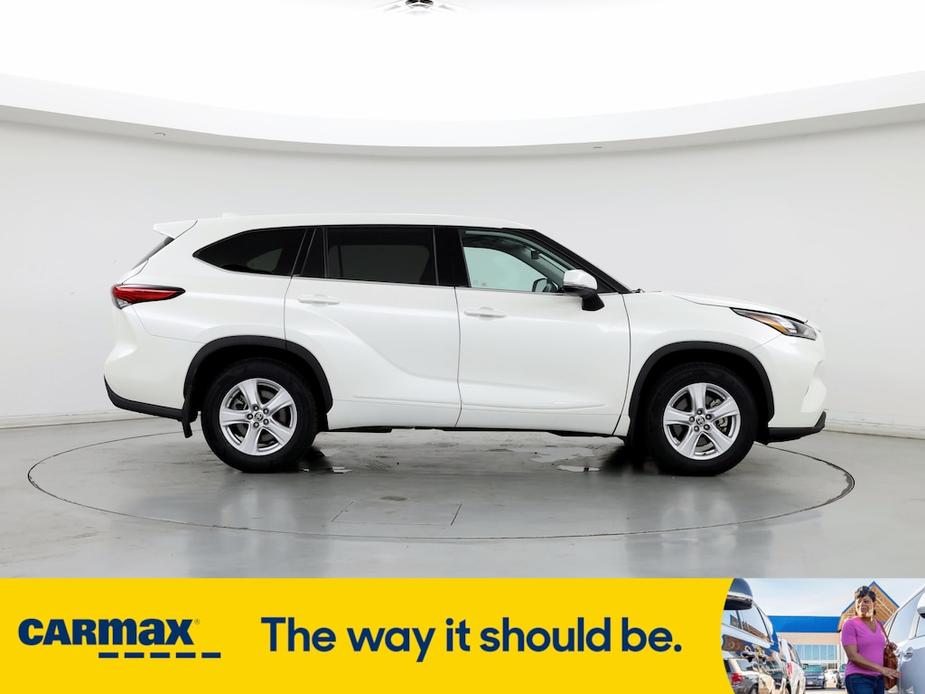 used 2020 Toyota Highlander car, priced at $32,998