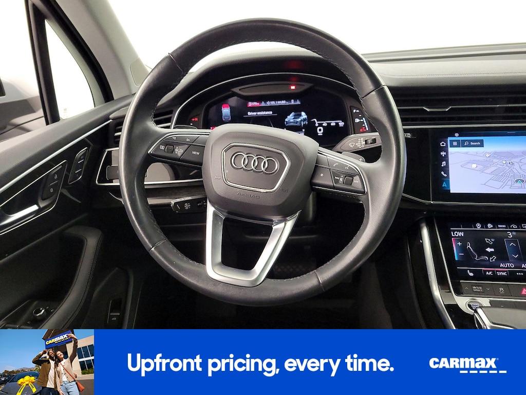 used 2023 Audi Q7 car, priced at $42,998
