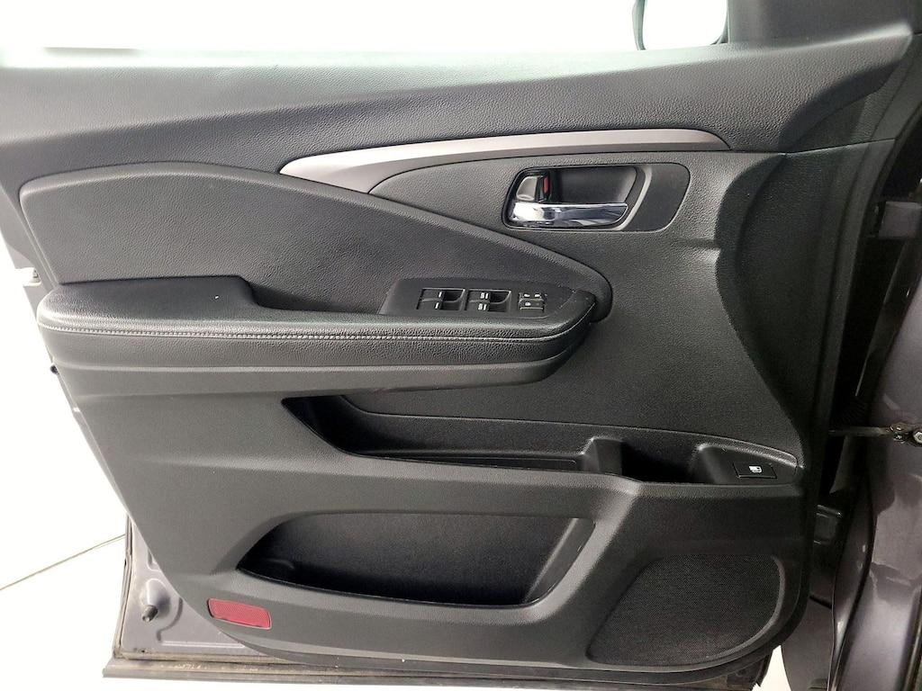 used 2019 Honda Ridgeline car, priced at $25,998