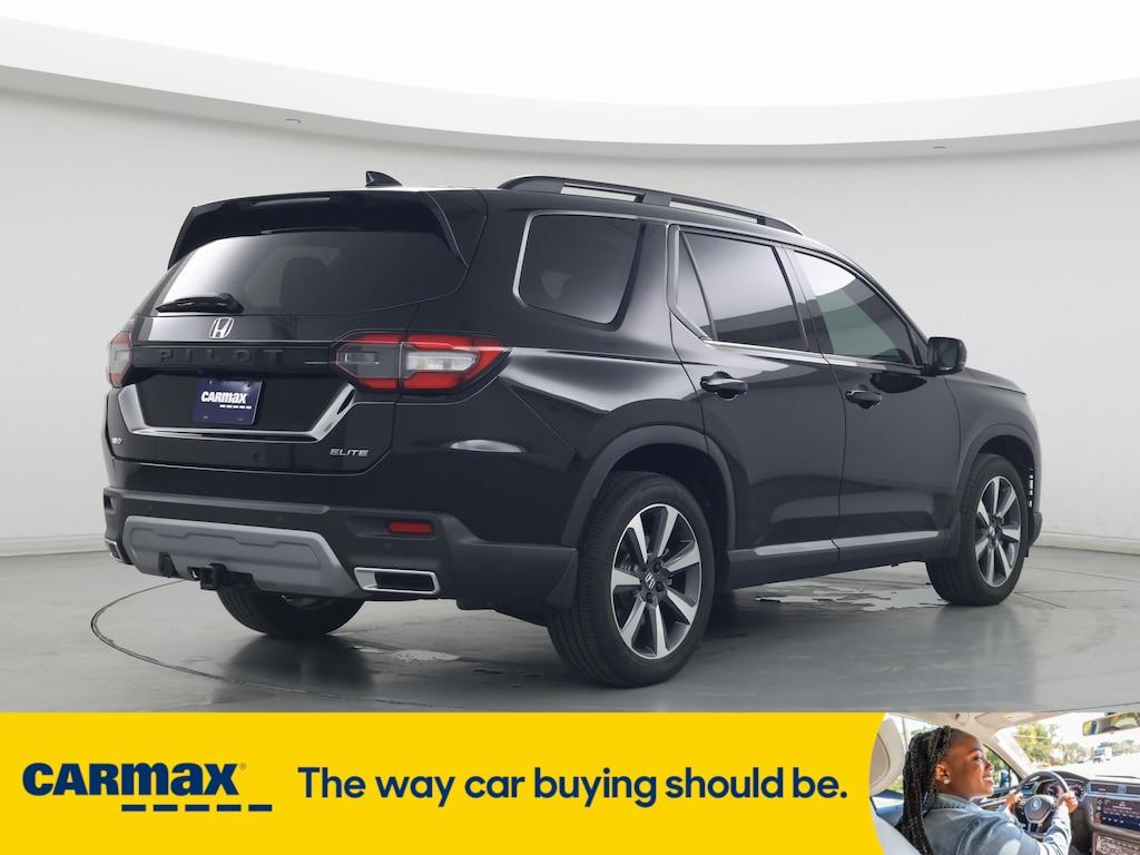 used 2024 Honda Pilot car, priced at $49,998