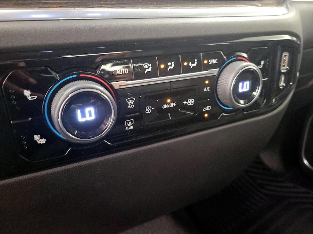 used 2022 Chevrolet Silverado 1500 car, priced at $33,998