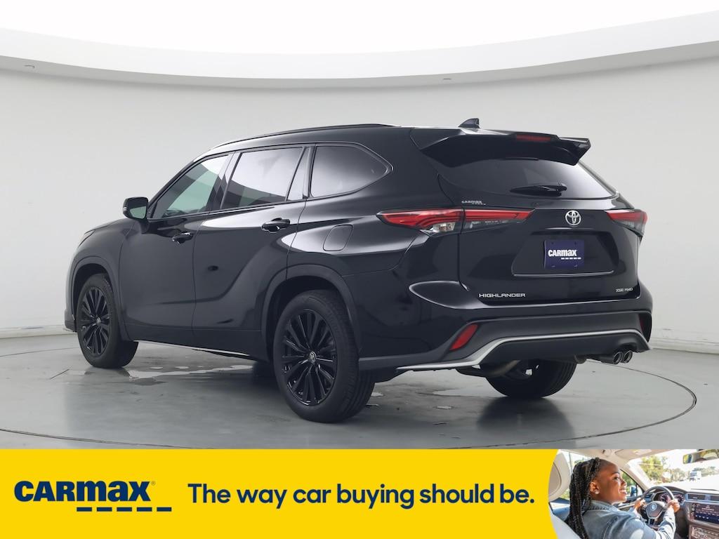 used 2023 Toyota Highlander car, priced at $45,998
