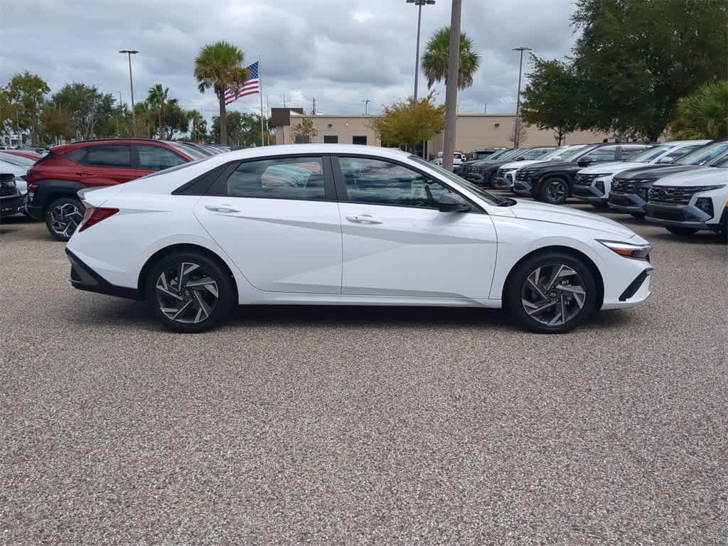 new 2025 Hyundai Elantra car, priced at $21,841