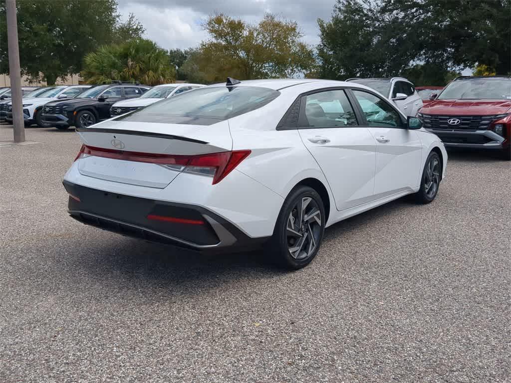 new 2025 Hyundai Elantra car, priced at $21,841