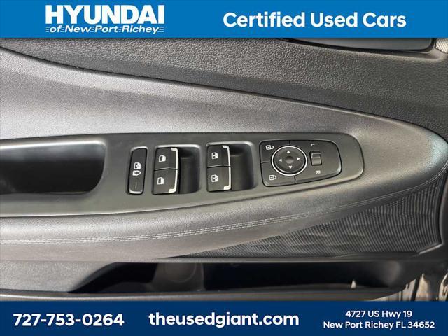 used 2022 Hyundai Santa Fe car, priced at $20,840