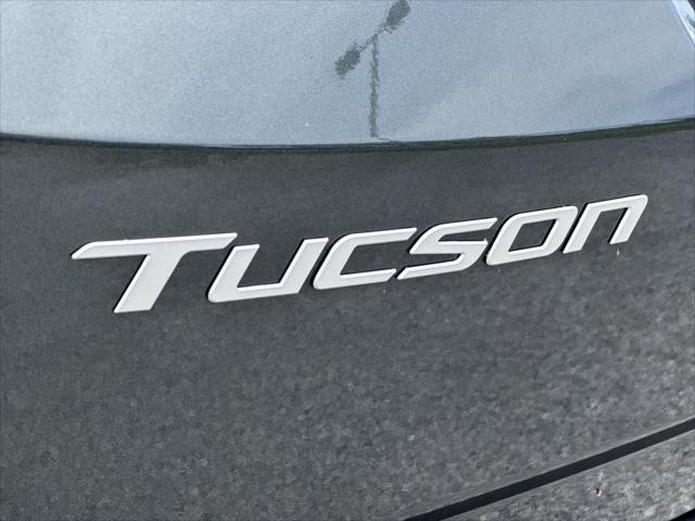 new 2025 Hyundai TUCSON Hybrid car, priced at $37,557