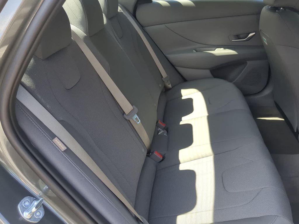 new 2025 Hyundai Elantra car, priced at $20,526