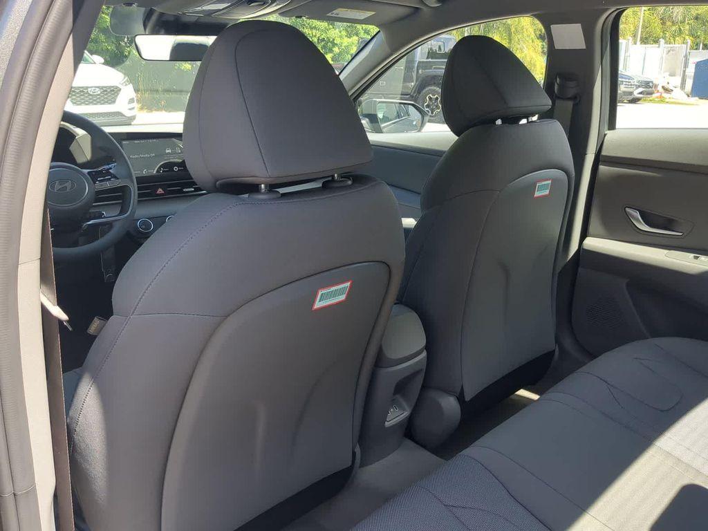 new 2025 Hyundai Elantra car, priced at $20,526