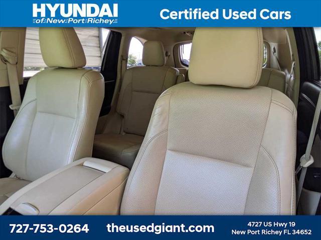 used 2016 Toyota Highlander car, priced at $13,880