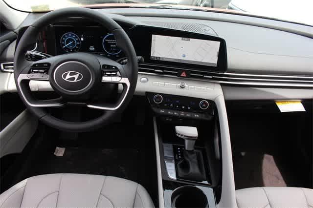 new 2024 Hyundai Elantra HEV car, priced at $30,363