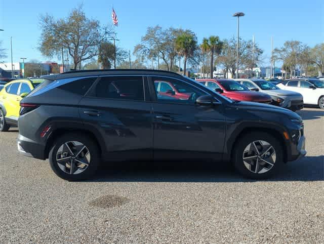 new 2025 Hyundai Tucson car, priced at $34,065