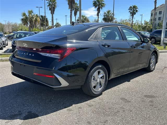 new 2025 Hyundai Elantra car, priced at $23,288