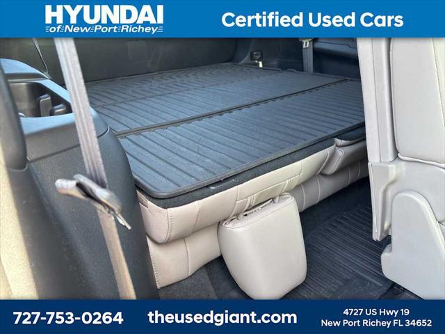 used 2017 Honda Pilot car, priced at $21,051