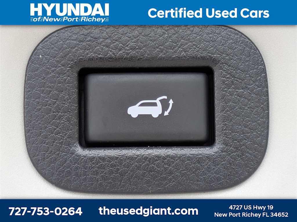 used 2018 Nissan Rogue car, priced at $13,736