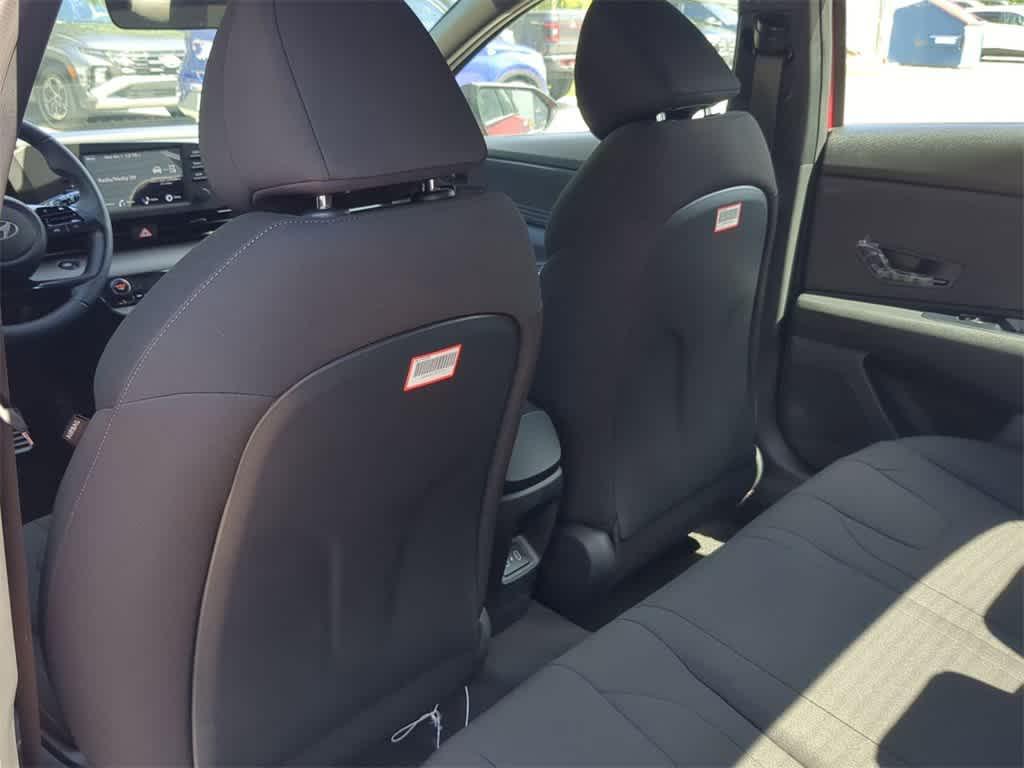 new 2025 Hyundai Elantra car, priced at $21,895