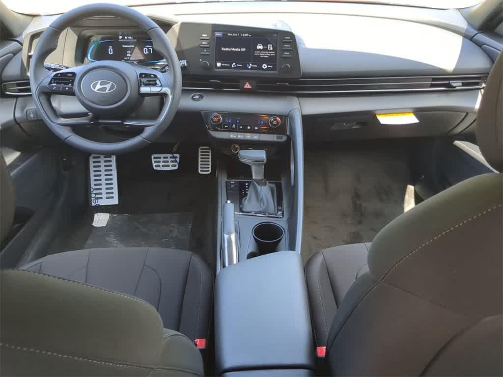 new 2025 Hyundai Elantra car, priced at $21,895