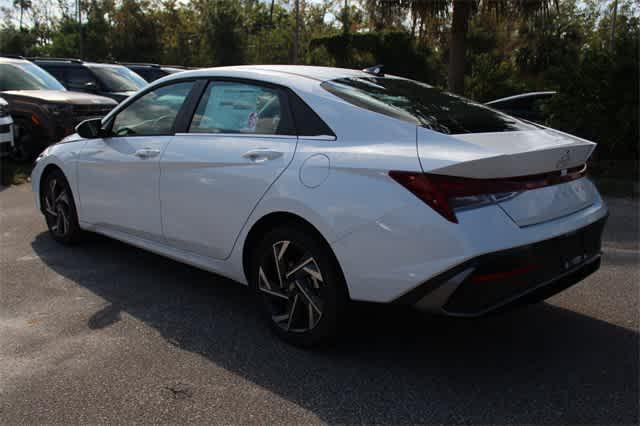 new 2025 Hyundai Elantra car, priced at $26,913