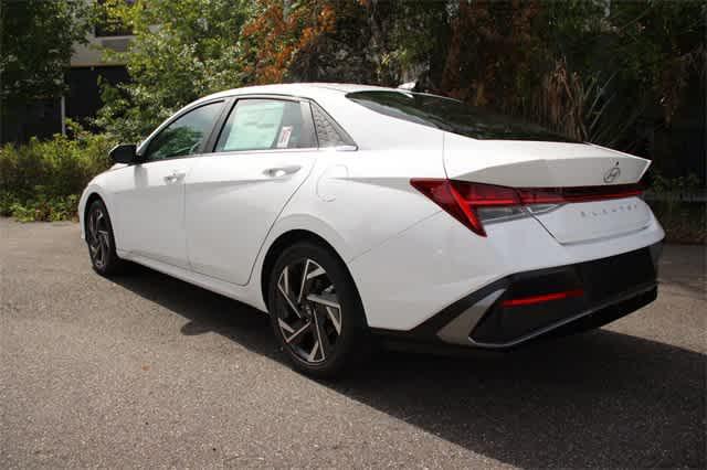 new 2024 Hyundai Elantra car, priced at $24,404